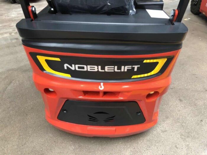 Фото 4 - Вилочный погрузчик Noblelift FE3R12N.